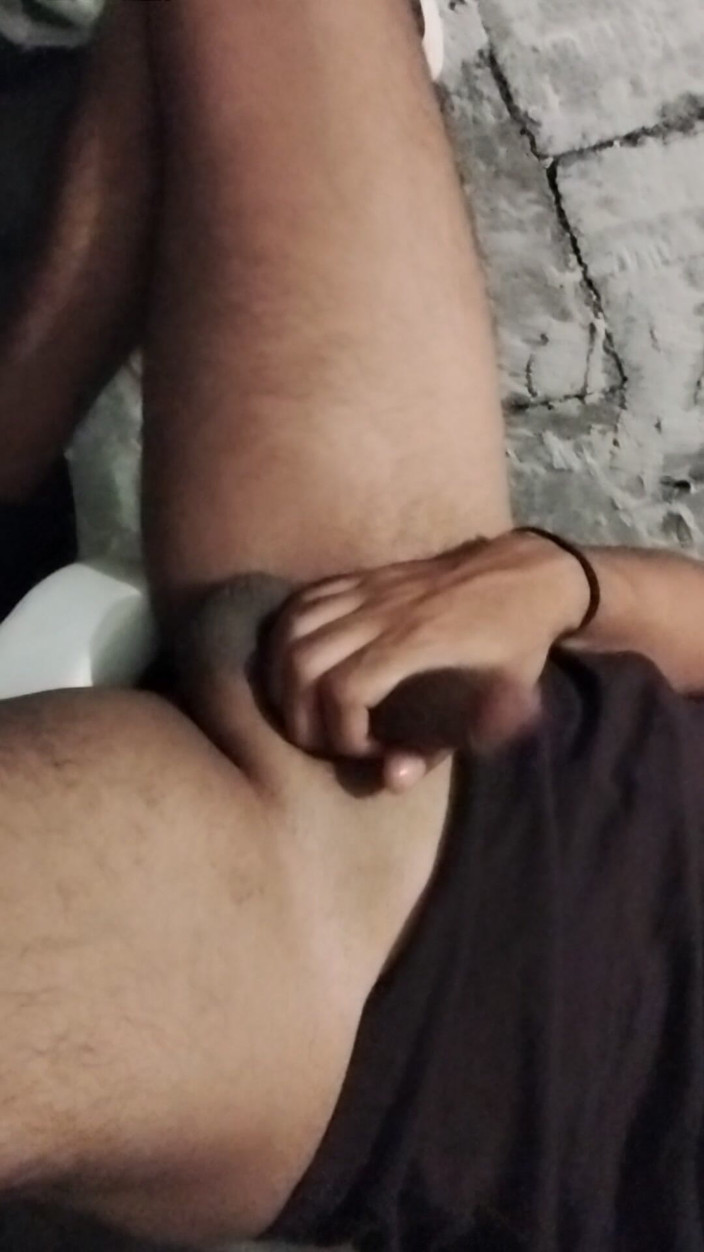 AlexAlejandro13: Rasurame La Verga así Como Me La Rasuro