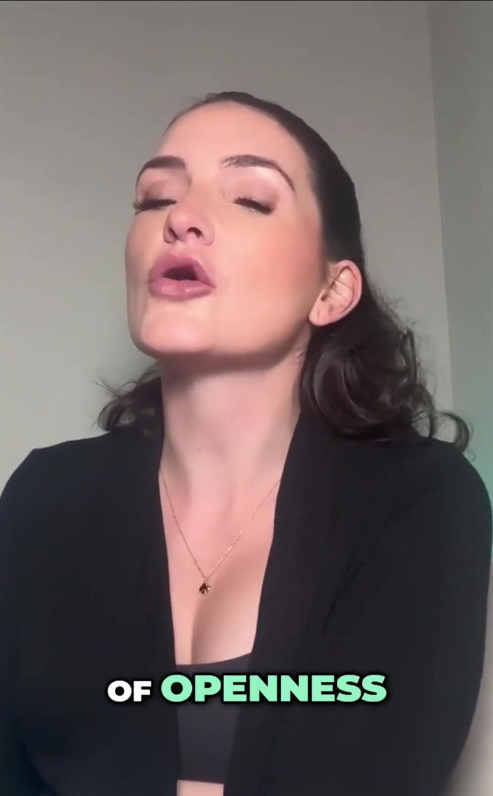 Adreena Winters: Puterea de cinstit conversație! Ejaculând femeile!