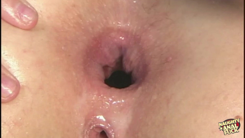 Naughty anal fuck: Skeeter Kerkove představil ne tak zkušenou Claire Jones ve Světě...