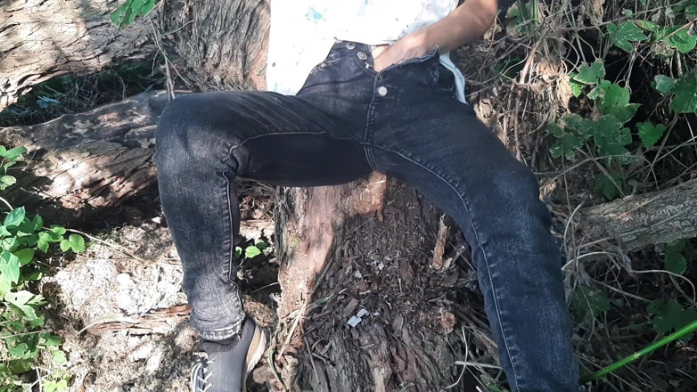 Lesbian-candys: Wanita melancap berisiko dalam pakaian di luar di dalam hutan -...