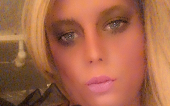 Miss_Rachel: Tacones altos y muy sexy