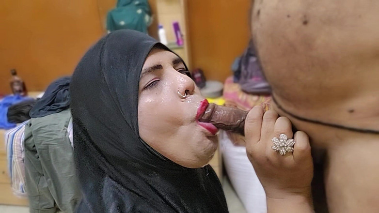 Indiansissychubby: ईद पर दोहरी मुसीबत वह वापस करने के लिए 2 बार बैक आया