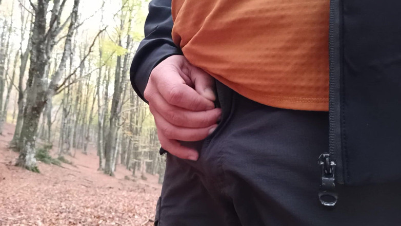 Kinky Guy: Natursekt im wald