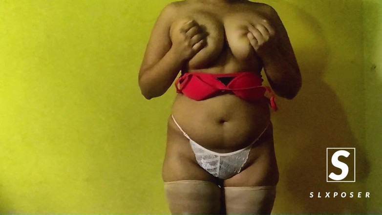 slexposer: Sri-Lanka - universitária gostosa mostra seu corpo