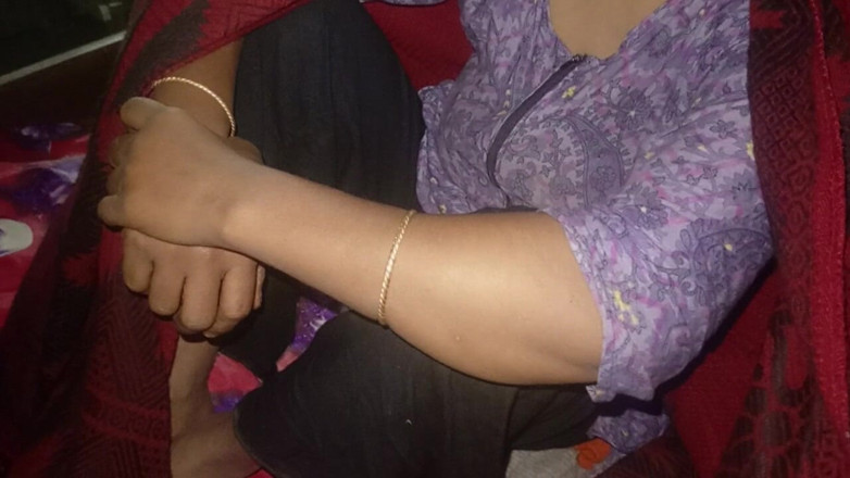 Real Time Enjoy: Romantická noc s bhabhi