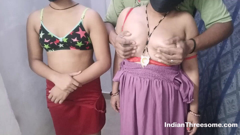 Real Indian Threesome: Зріла індійська дружина і чоловік, груповий секс з нянею дезі-тінкою