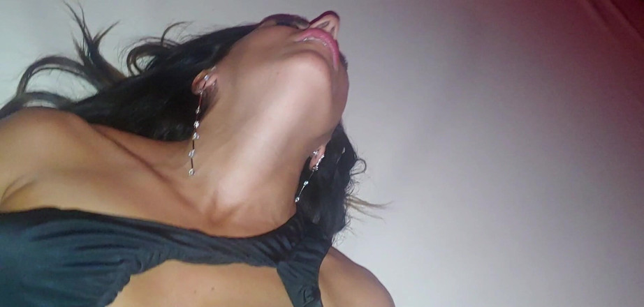 Ferrero anal experience: Fisting extrême à ma femme dans un club échangiste puis show incroyable