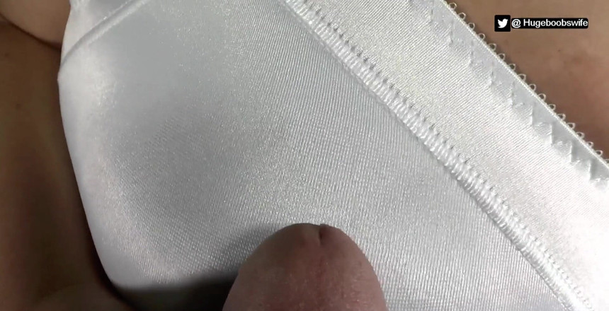 hugeboobswife: На прохання цицька я залишаю вас з цим відео на замовлення, яке він замовив кілька місяців тому. Thank You Boobman
