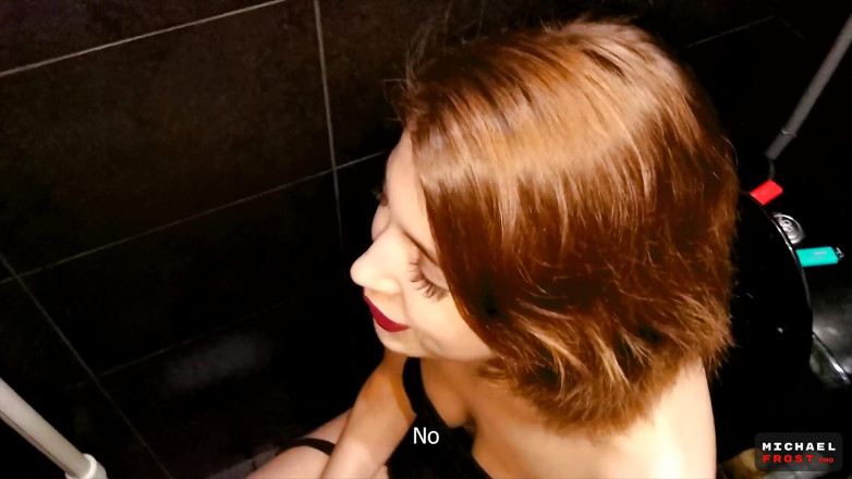 MichaelFrostPro: Bauty stranger girl in club toilet sucked dick para cigaret...