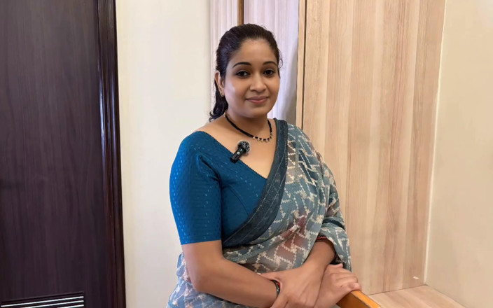 FantacyCouple: Tante seksi india tetangganya devar ji di apartemennya