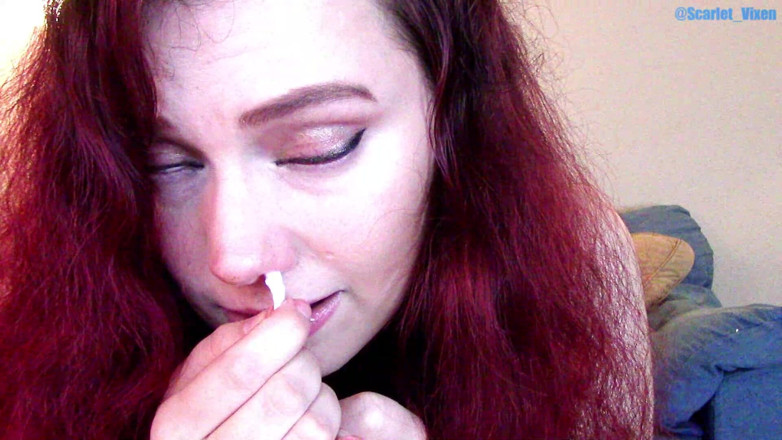 Scarlet Vixen: Nysning Experiment Fail-Blooper - Kryddor &amp;Vävnad kittlande