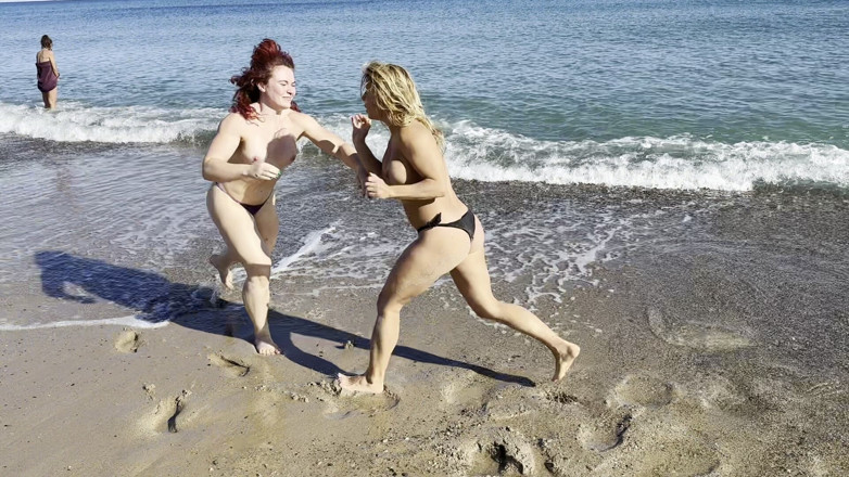 NM fetish wrestling videos by Princess Nikki: Грудастые шлюшки показывают свои борцовские навыки