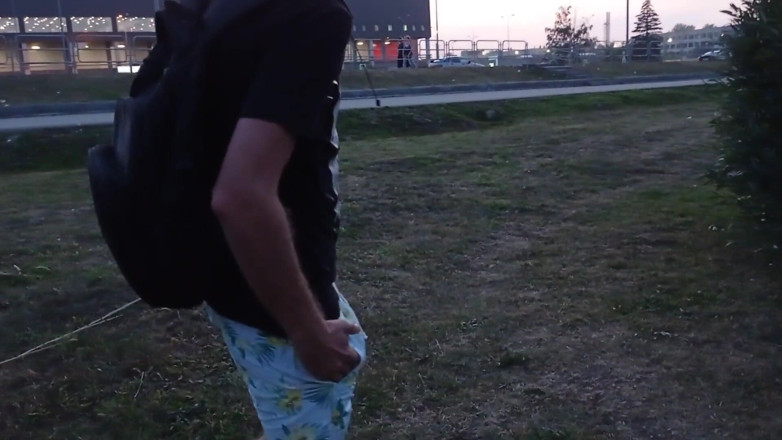 Dick Love Boys: Parcheggio