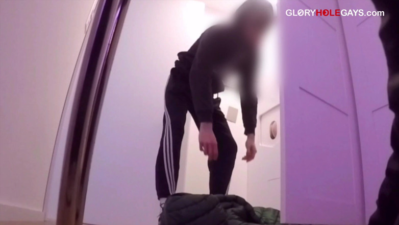 GLORYHOLEGAYS: Áspero gay irmão anseia por ele cru - carga dupla em...