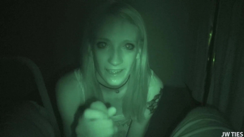 Desperate Pleasures: Uderz mnie na balkonie
