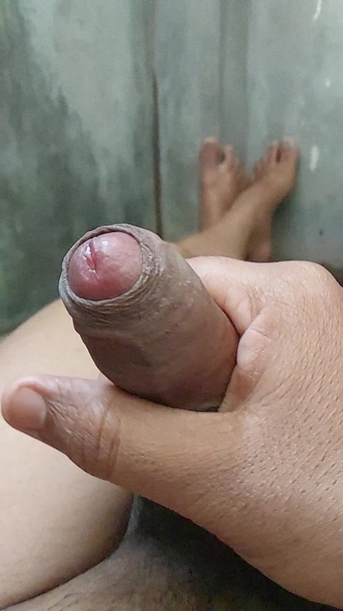 Bigcocka: Mybig dick si sta divertendo in webcam