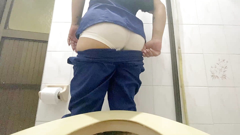 irina69star: 병원에서 오줌 싸는 간호사