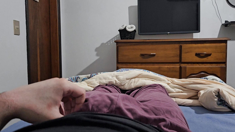 Lkdick8: Aku bangun dengan sange setiap hari 5