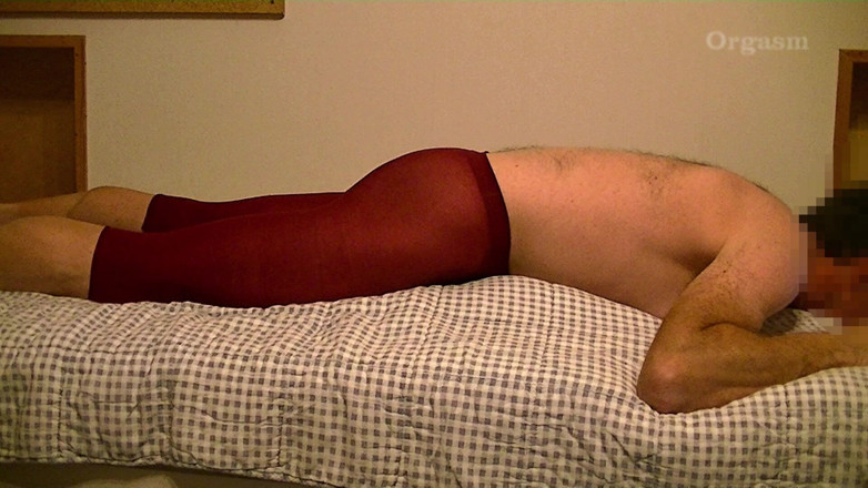 Mark Hannes: Pantyhose Punuk Masturbasi
