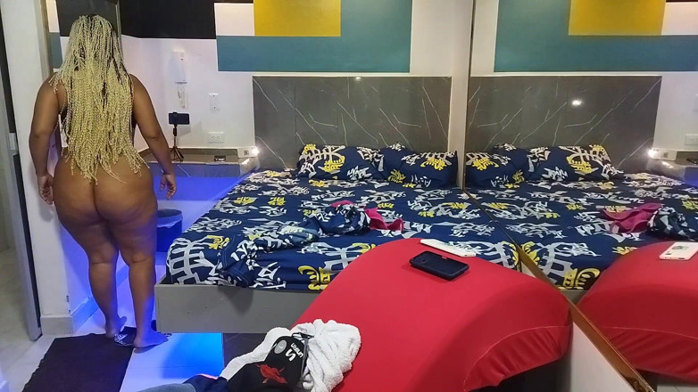Crisanto999: Stiefmutter macht es schmutzig, wenn ihr ehemann bei der arbeit...
