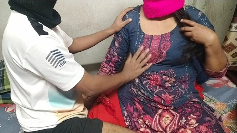Hot_wife999: Mein stiefbrud ist ein sehr heißer junge