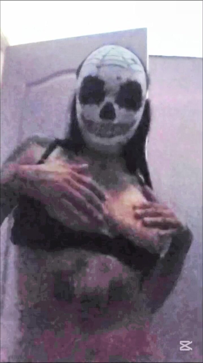 Sailorbigtits20: mere bare stanon ke saath khelna
