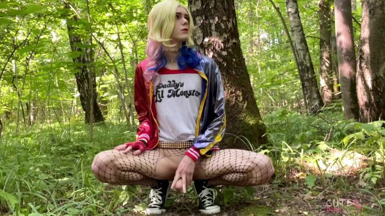 CutePinkUnicorn: Sborrata cosplay di harley quinn