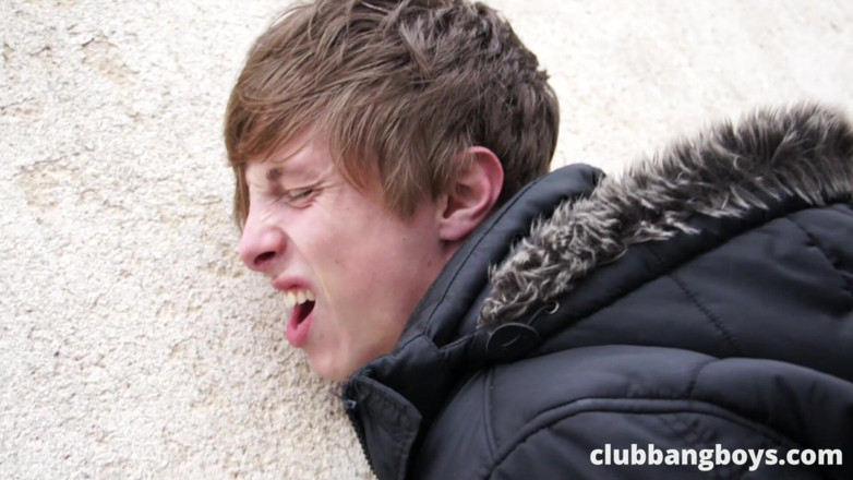Club Bang Boys: Blond chłopak jebanie za gotówkę