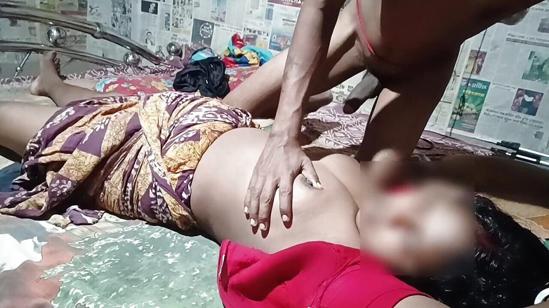 Monika Bhabhi: Žhavý sex indické Bhabhi 01