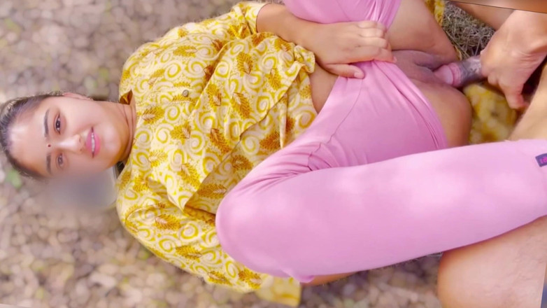 Your_aisha: desi pyari Littlestepsister apne sautele bhaee ke saath seks jab...