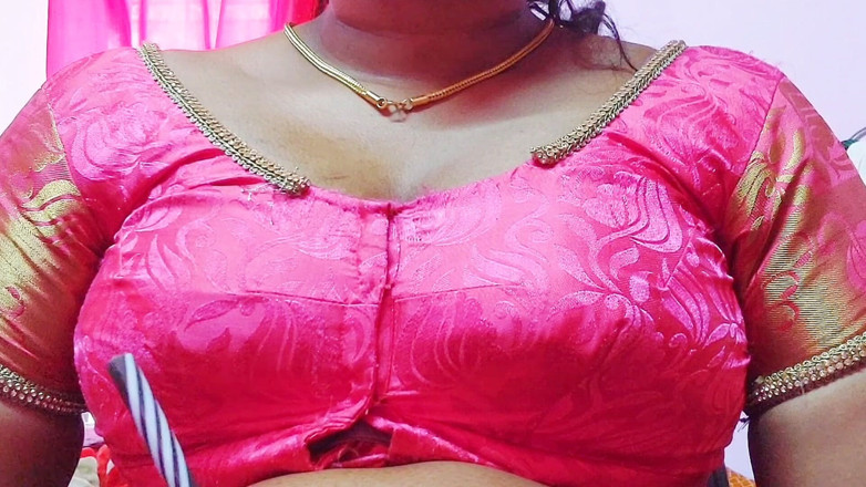 Desi Mohini: 我朋友的辣妈独自在家