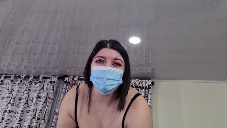 Alice H: Allargando il culo stretto del mio schiavo