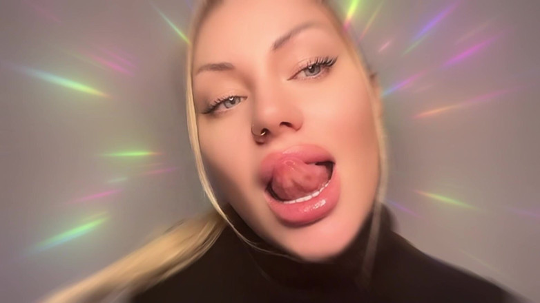 Goddess Misha Goldy: Поцілунок на день народження, який ви ніколи не отримаєте
