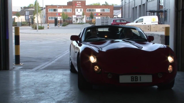 Ride Me In The Car: La bionda in motora mi macina davvero le mie marce