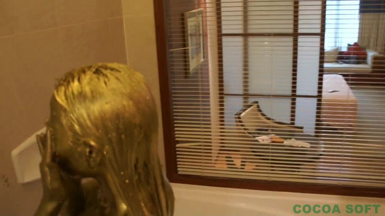 Cocoa Soft: This is the 4th in the world metallic body painting series