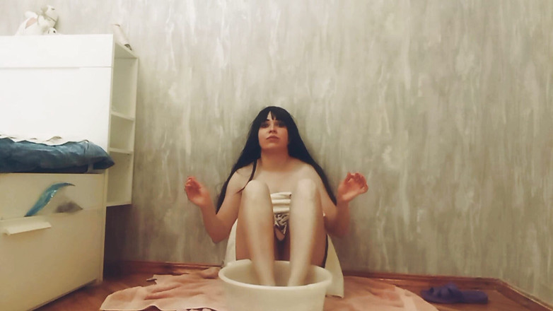 Dalya sweet: Pedicure con masturbarsi