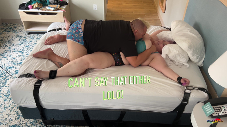 Ticklish Chicks: Fetcon '25: lolos10toes trả thù bị cù