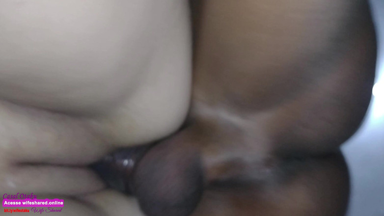 Cuckold Couple Swing: J'ai quitté la maison de l'ami avec la chatte toute...