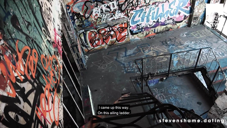 Steven Shame: Lullu Gun se fait baiser et nourrir de sperme dans...