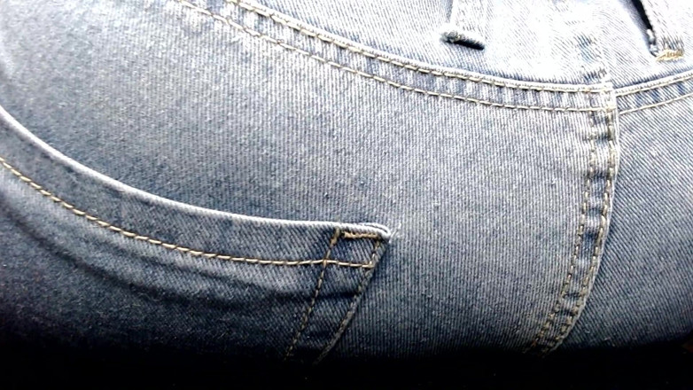 Maeling: Universitárias arruinadas com bunda gigante