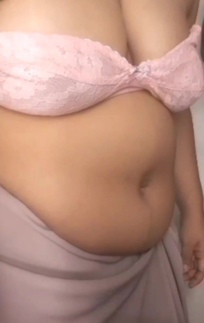Jesmin18: Bangladeshi Romantic Cheating Wife