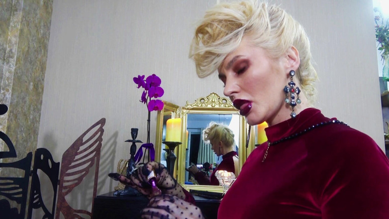Goddess Celine: Vinylgloss lippenstift-bisse