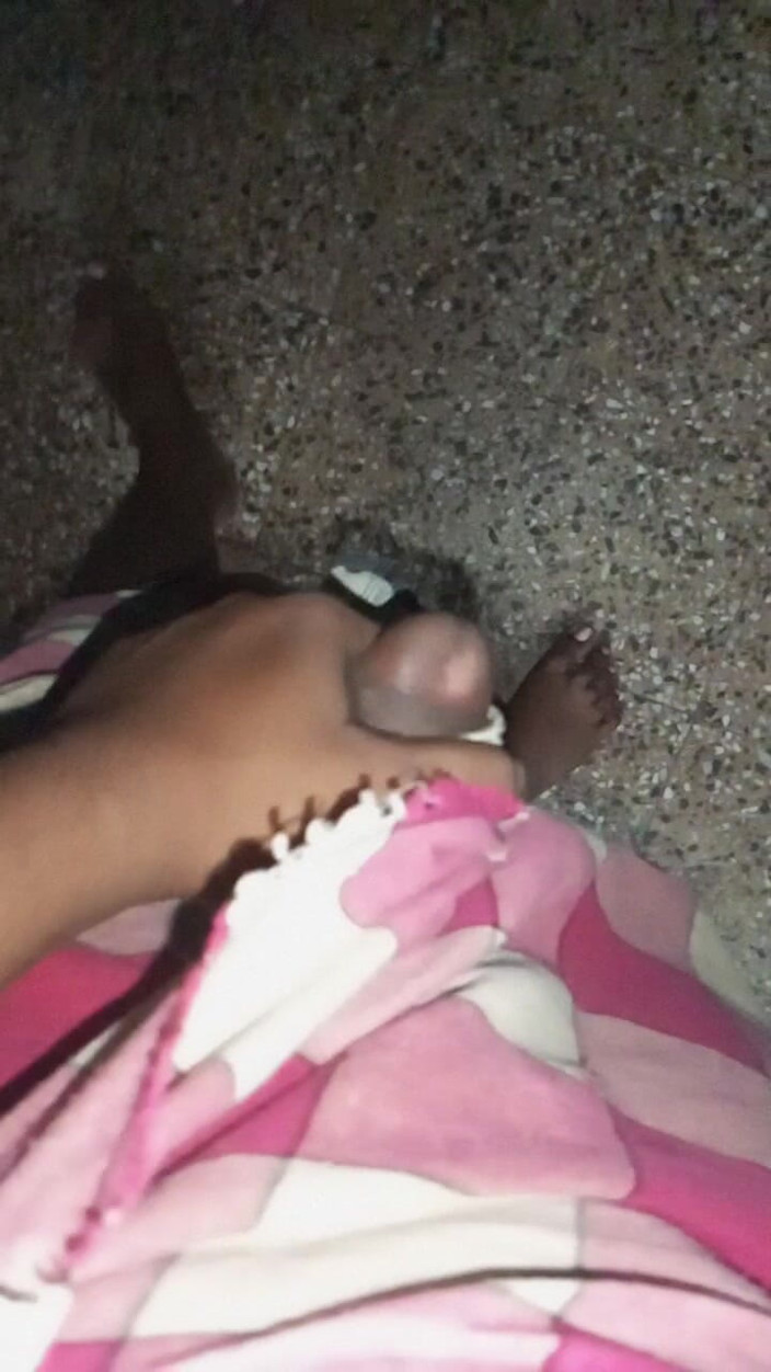 Sweet Indian cock: Masaje del pene maestro