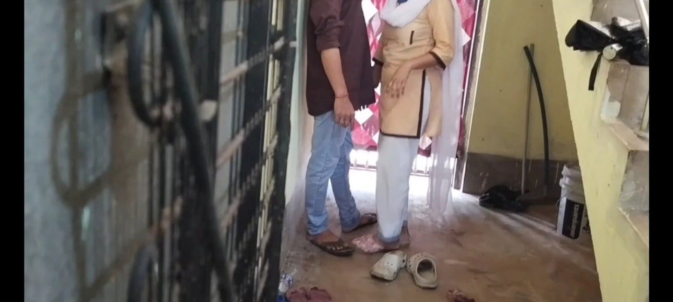Nazima Khan: デジ大学生セックスビデオ
