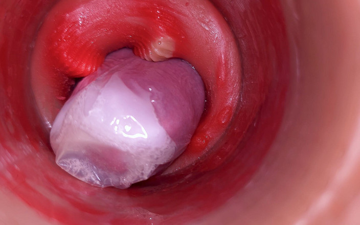 Creme sperm: La caméra dans une chatte profonde filme une éjaculation énorme avec un...