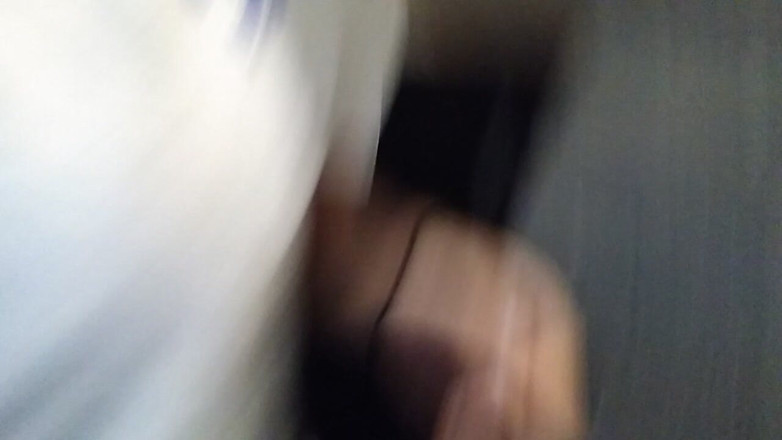 AlexAlejandro13: Îmi place să urinez