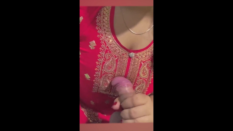 Parihema: Une Bhabhi Trompe Son Mari Et Baise Son Devar