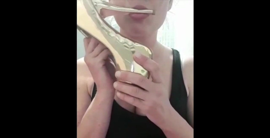 Aqua Pola: Rauchen und lecken, lutschen, meine high heels spielen mit dem...