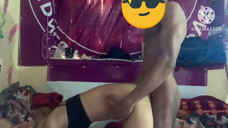 Jackxx: 큰 소리로 신음하는 귀여운 여친