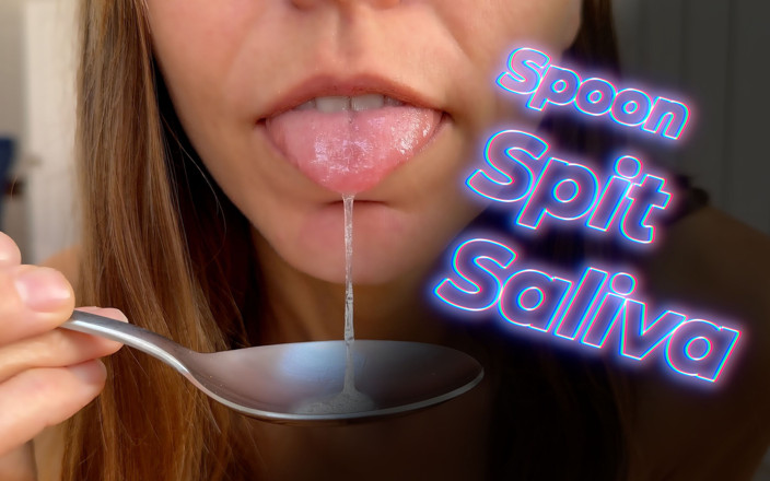 Wamgirlx: Hör auf, über mir zu sabbern - löffel speichel
